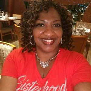 Meet your Posher, Terrie